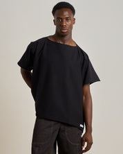 T-Shirt scollo a barca taglio vivo in cotone premium 270gr.