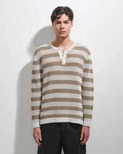 Maglia Serafino traforata in filo