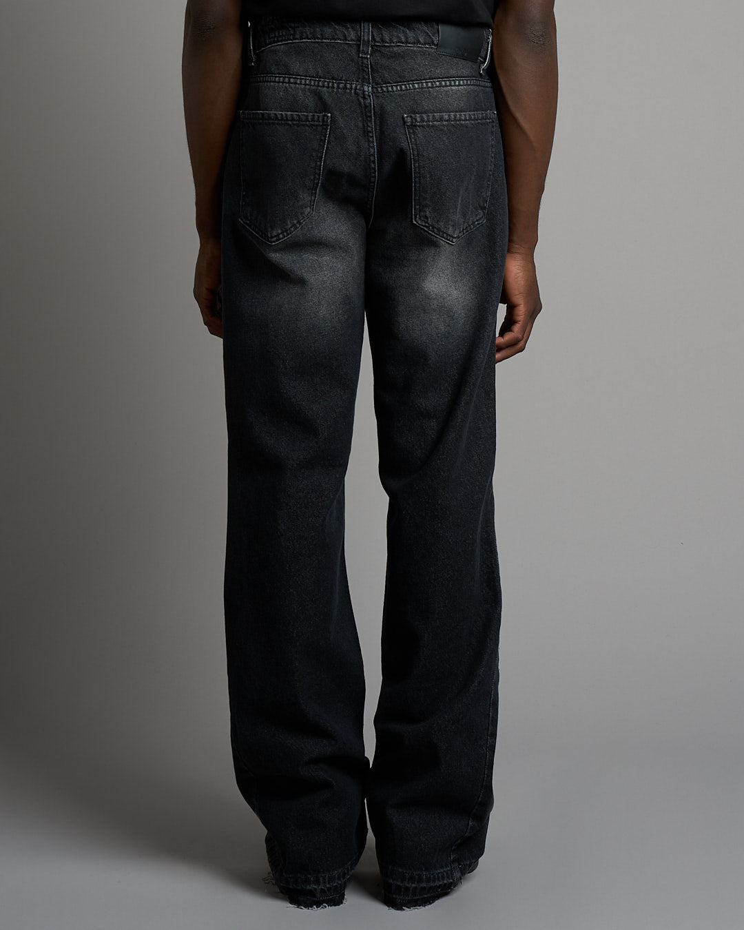 Jeans flare fit sabbiato nero