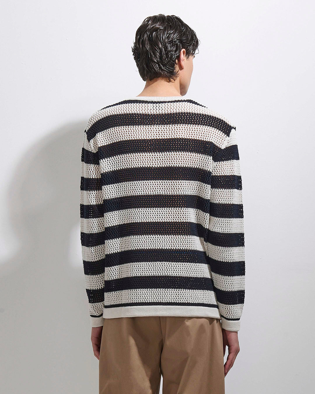 Maglia Serafino traforata in filo