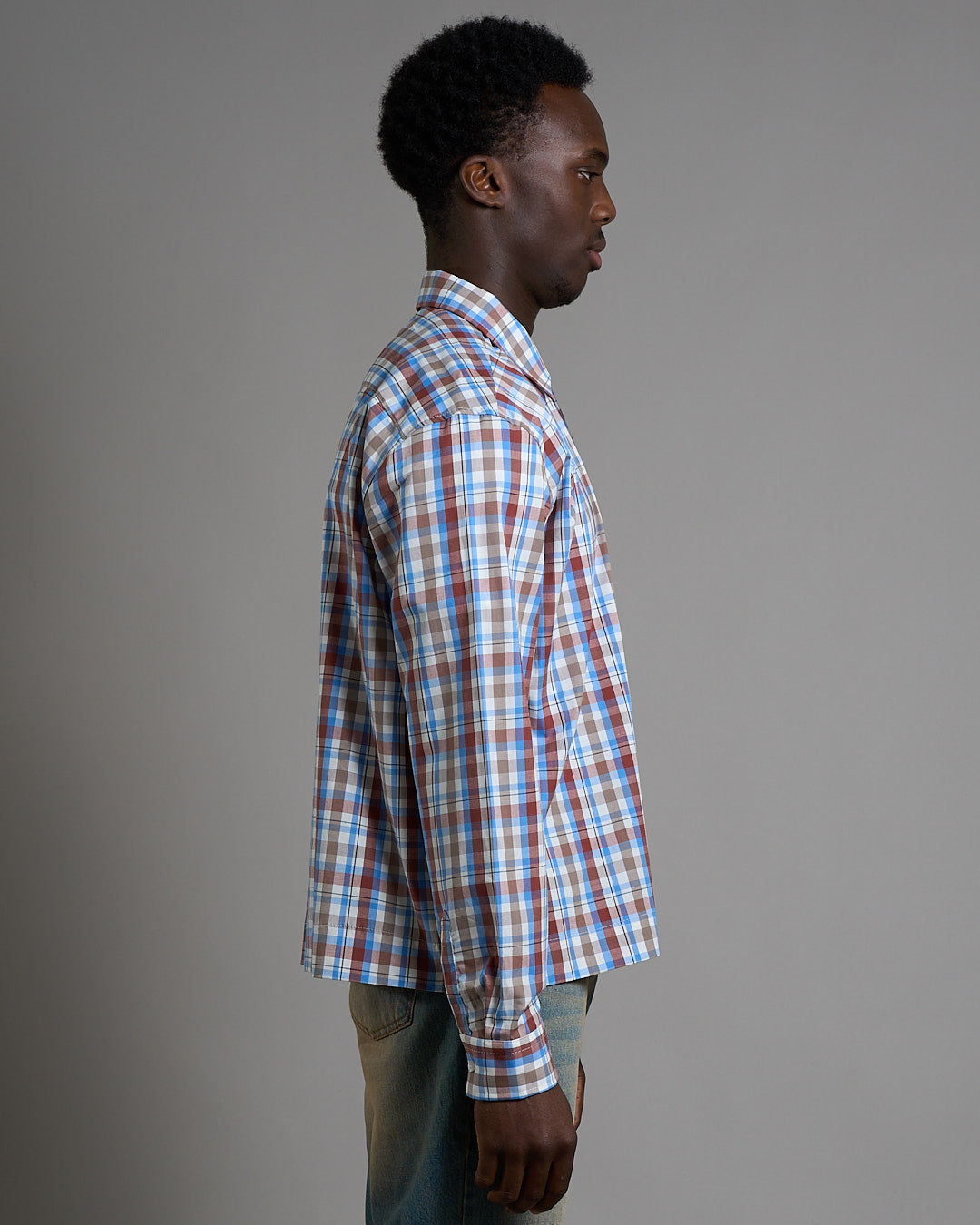 Camicia cropped a quadri con ricamo